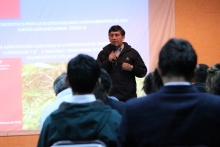 • Con la presencia de agricultores y estudiantes del Liceo Agrícola de Río Negro partieron las capacitaciones para el Programa de Recuperación de Suelos Degradados en la región de Los Lagos.