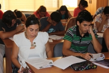 La jornada contó con la asistencia de 28 profesionales y técnicos de la región, quienes fueron capacitados en temas normativos, técnicos y procedimentales, contenidos en la Ley del Programa N° 20.412, su reglamento (D.S. N° 51 de 2011 del Ministerio de Agricultura), la tabla de costos y especificaciones técnicas de las diferentes prácticas y labores bonificadas por el programa.