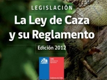 • El Ministerio de Agricultura decidió suspender la entrada en vigencia del decreto que modificaba el Reglamento de la Ley de Caza, declarando como dañinas a las jaurías de perros salvajes, informó el titular de la cartera, Carlos Furche.